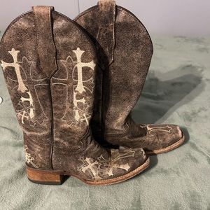 Circle G Cross boots